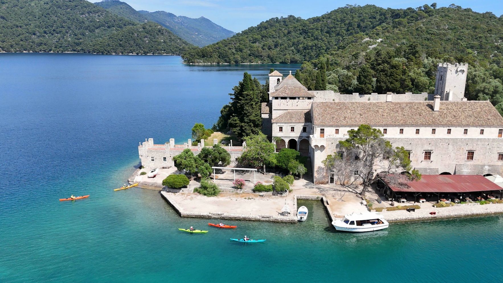 mljet-island-kayaking (1).jpg